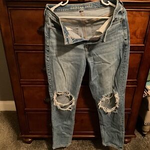 American Eagle Mom Jean